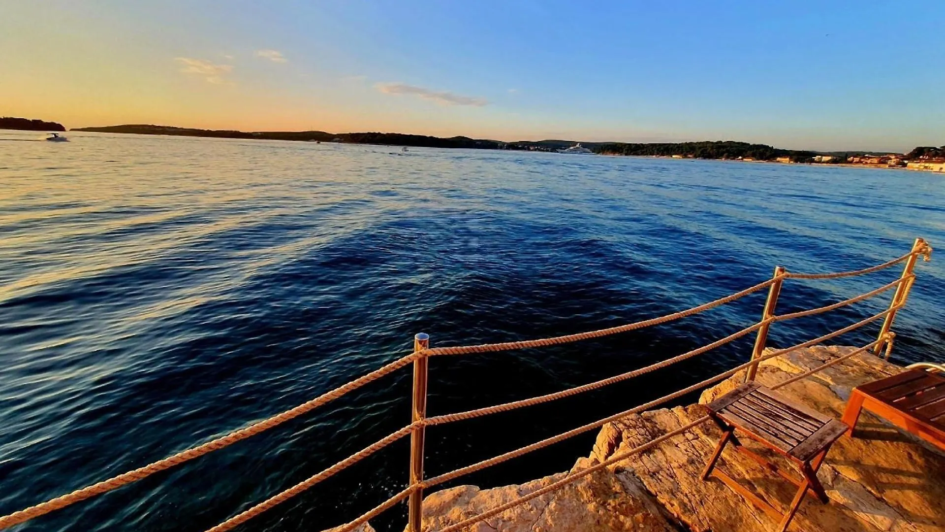 Ferienwohnung In Rovinj Mit Garten Und Terrasse Und Meerblick